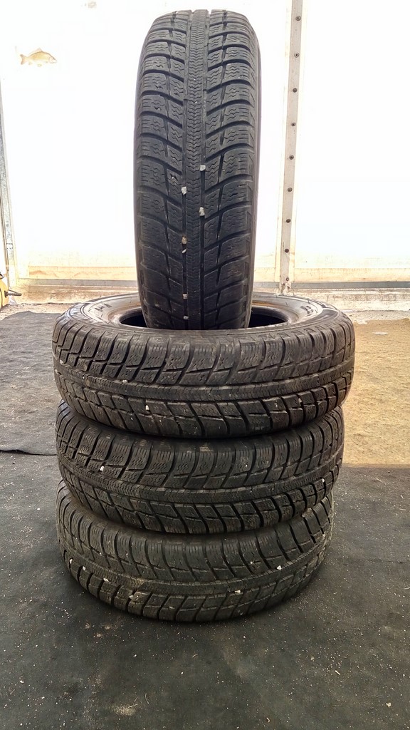 Michelin Alpin 175 70 R13 6mm